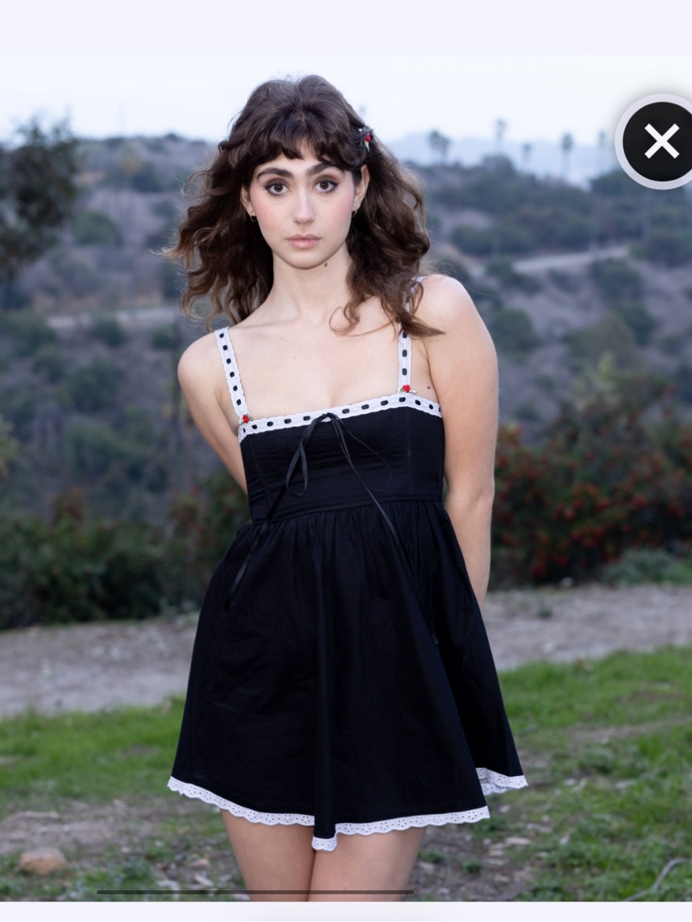 Kitteny Daivi dress with White trim